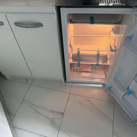 Studio Montreuil Apartment Montreuil (Seine-Saint-Denis)